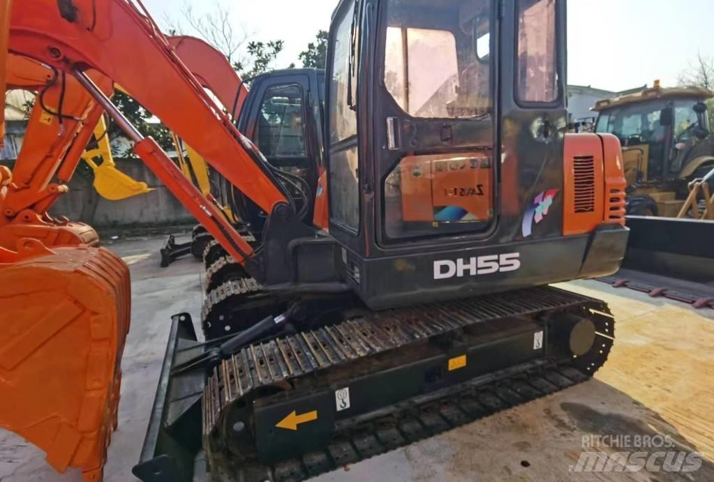 Doosan DH55 Excavatoare pe șenile
