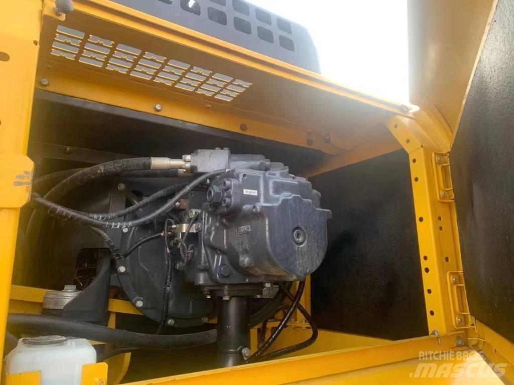 Komatsu pc450 Excavatoare pe șenile
