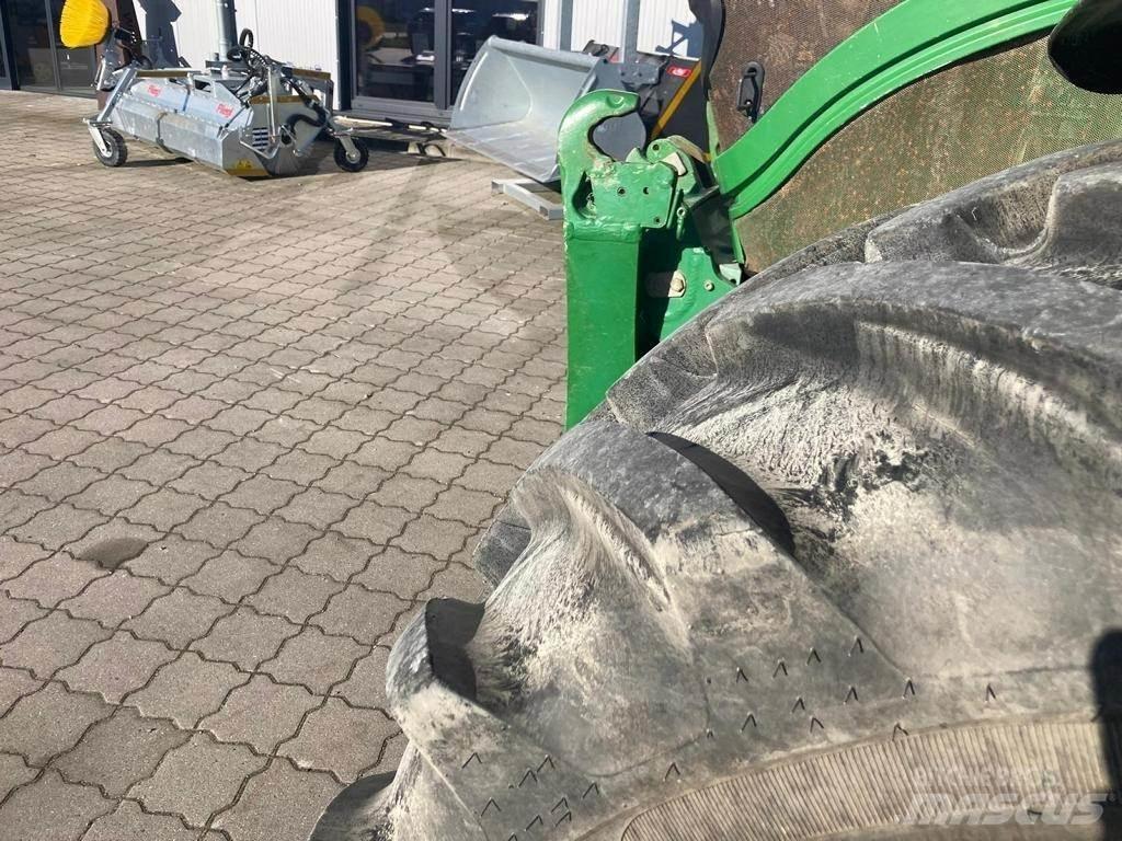 John Deere 6190R Tractoare