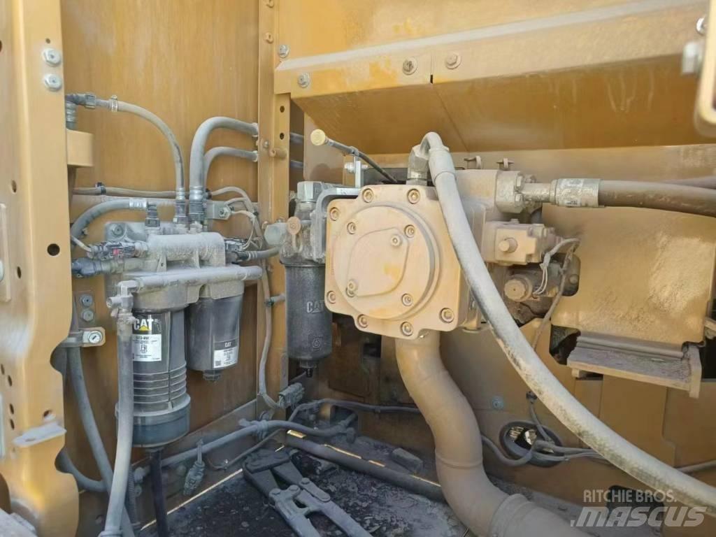 CAT 320 GC Excavatoare pe șenile
