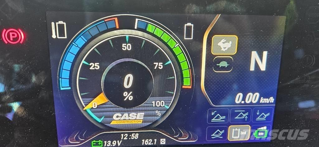 CASE 12 EV Evolution Incarcator pe pneuri