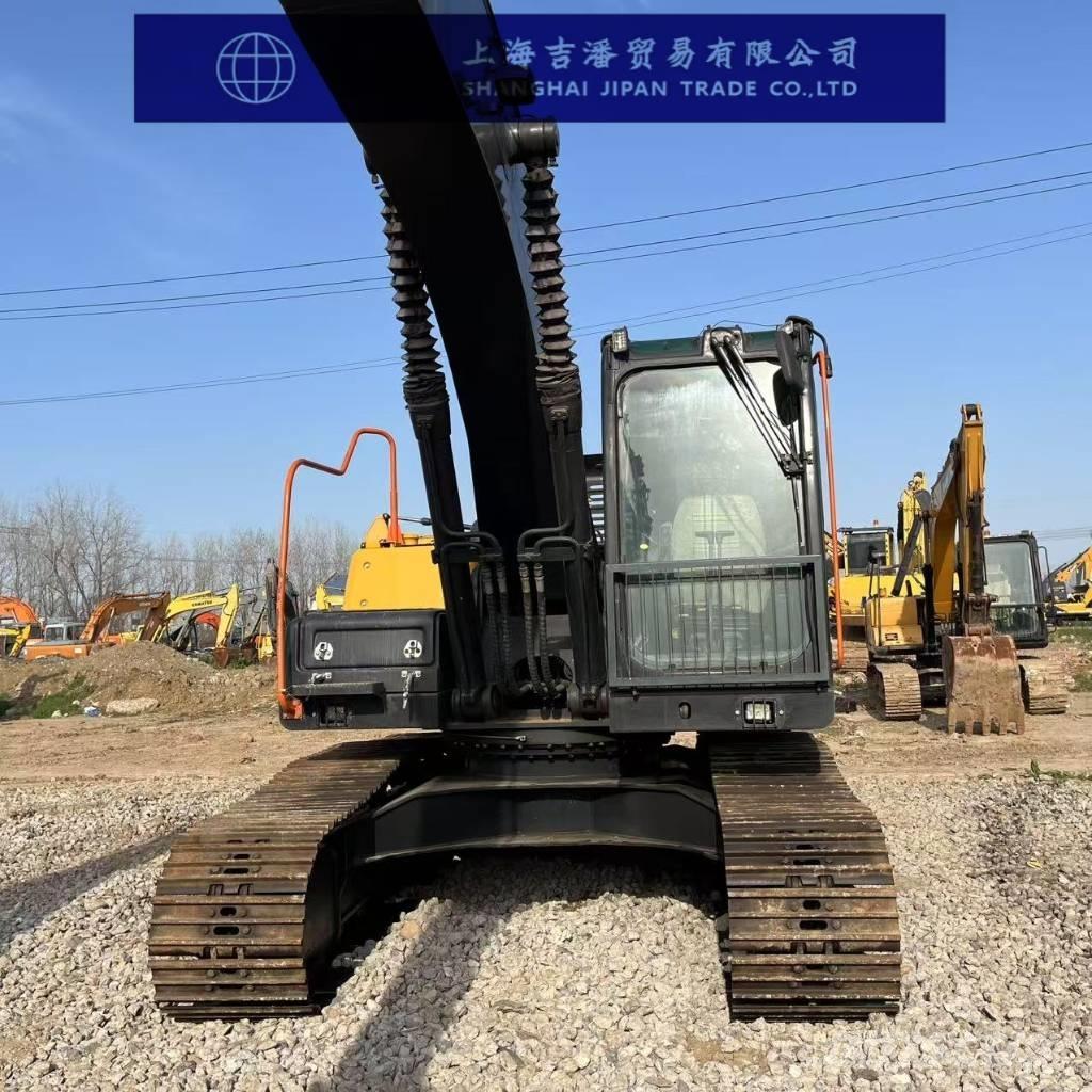 Volvo EC 210 Excavatoare pe șenile
