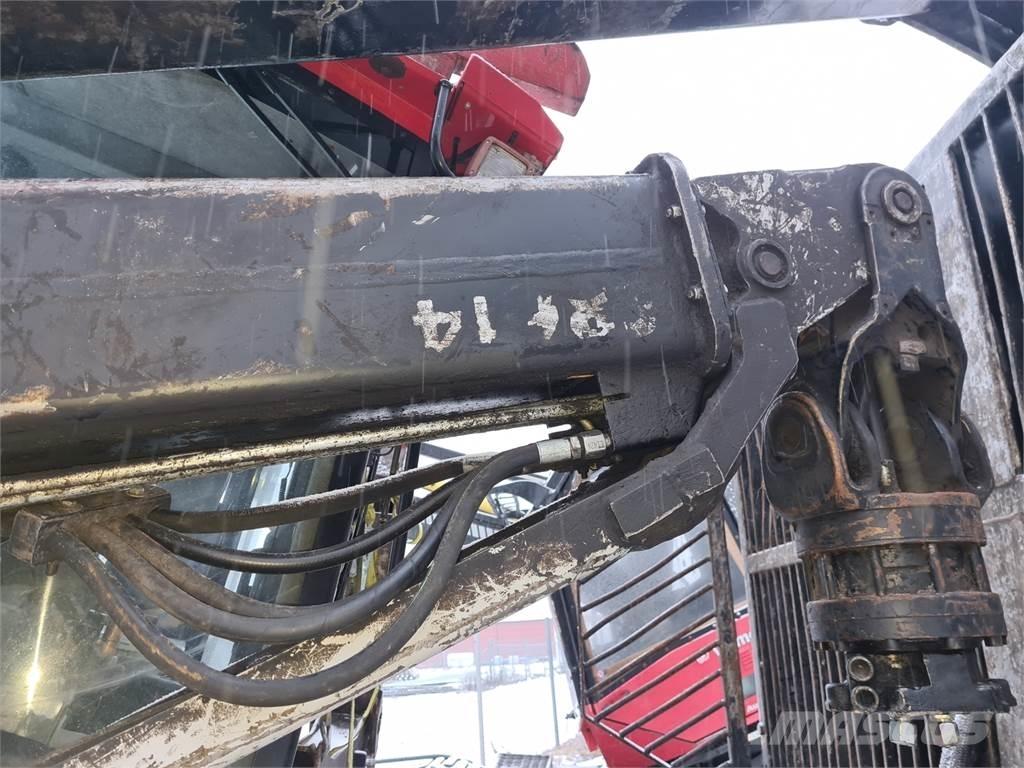 Valmet 890.3 Transportoare