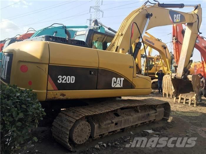 CAT 320 D Excavatoare pe șenile
