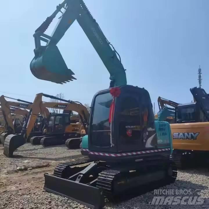 Kobelco SK75 Excavatoare pe șenile

