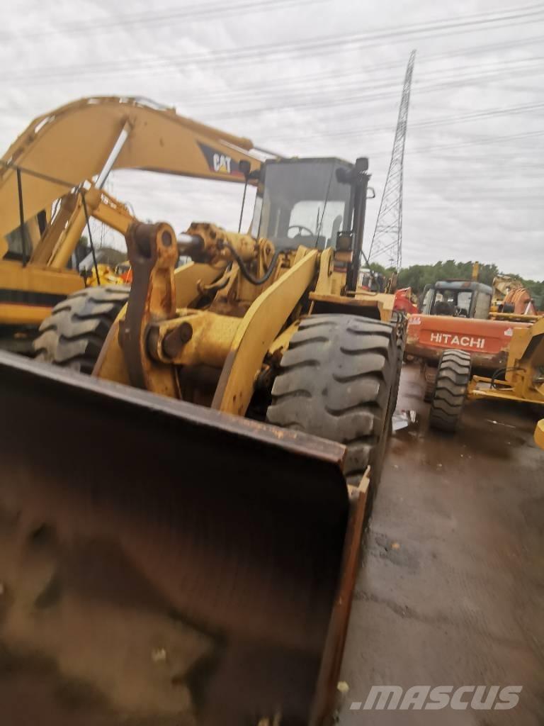 CAT 966F Incarcator pe pneuri