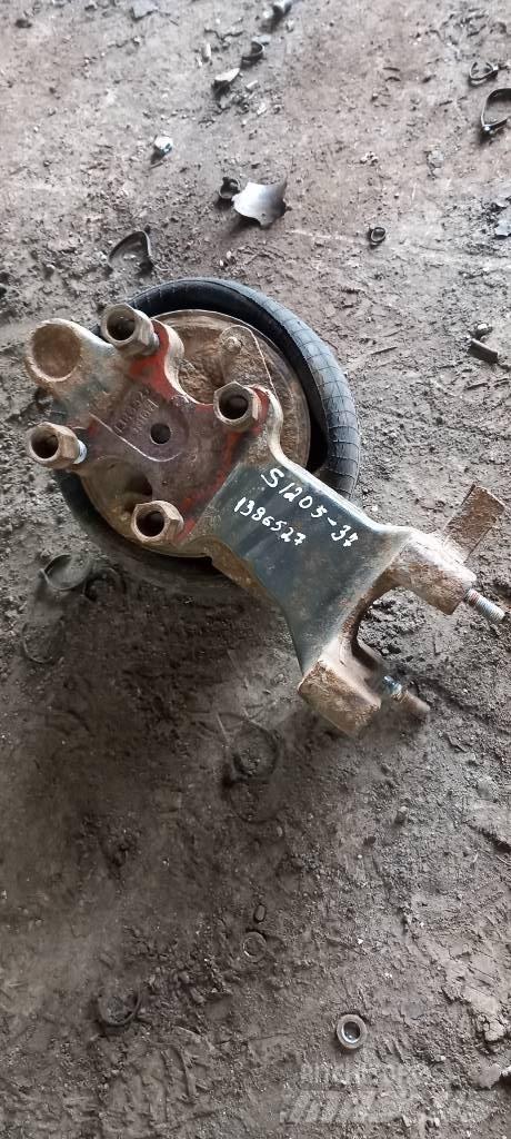 Scania R 440.  1386527 Sasiuri si suspensii
