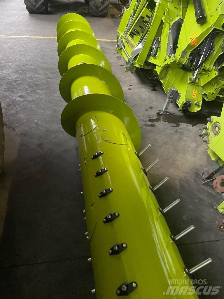 CLAAS Vario 930 Sasiuri si suspensii