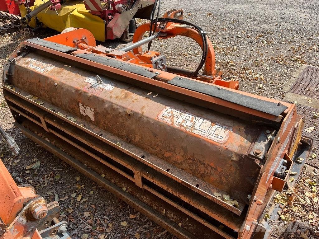 Falc AGILA 2300 Cositoare