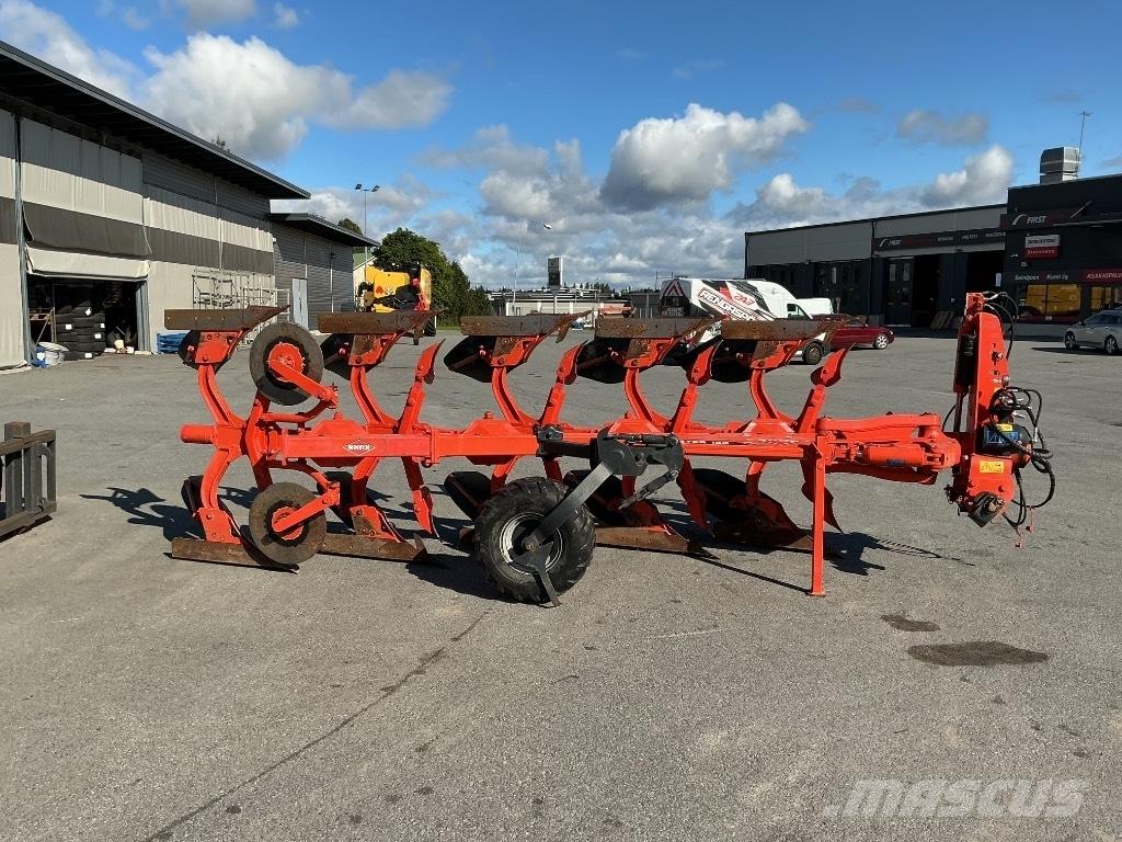 Kuhn Vari-Master 123 Pluguri reversibile