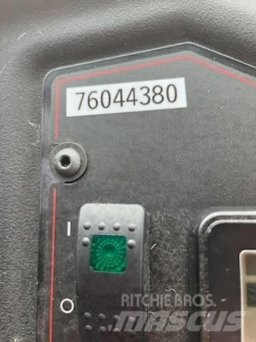 Toro Outcross 9060 Utilaje întreţinere terenuri - Altele