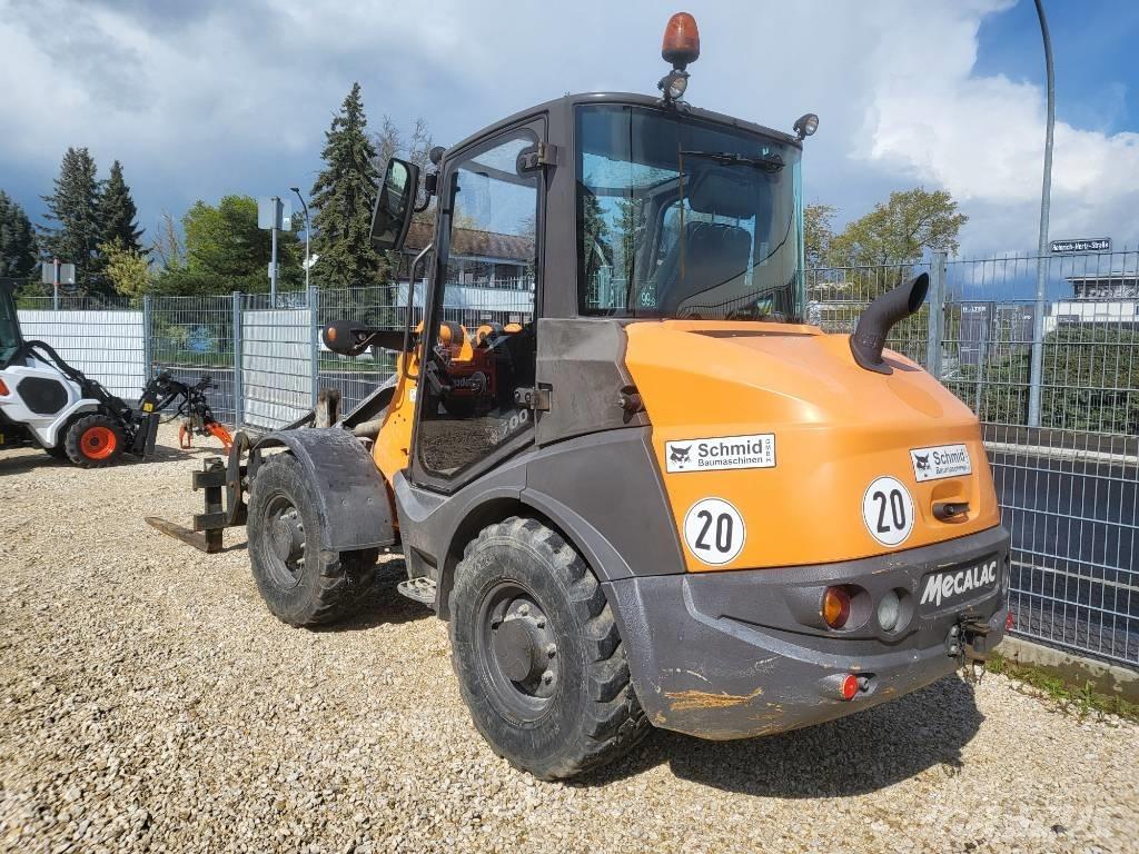 Mecalac AX 700 Incarcator pe pneuri