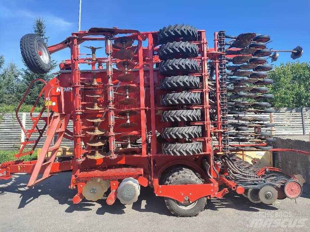 Horsch Pronto 8 DC Perforatoare