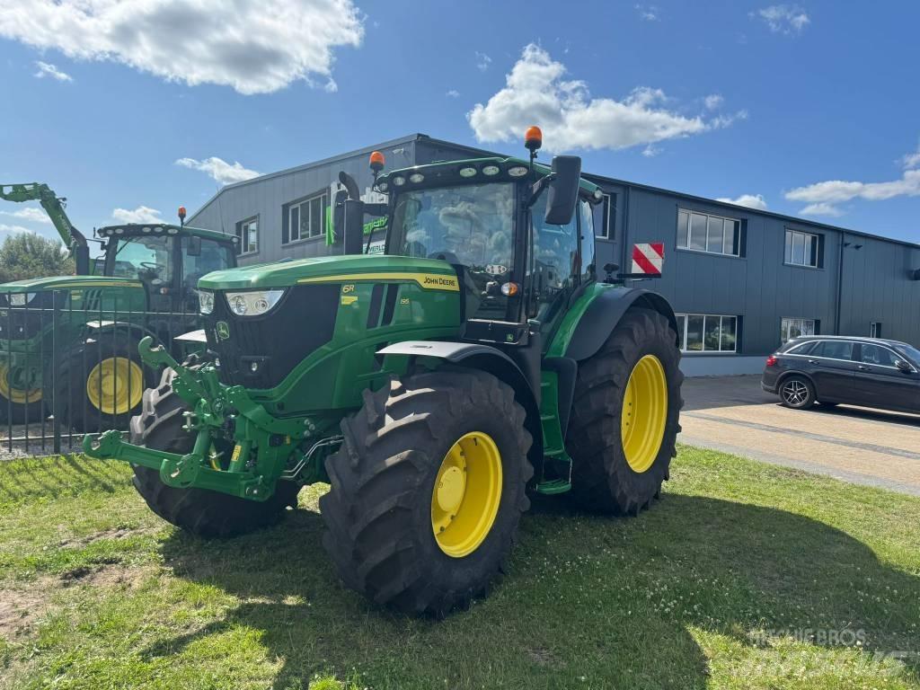 John Deere 6R 195 Tractoare
