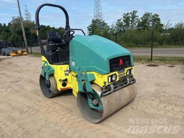 Ammann ARX 26 Cilindri compactori dubli