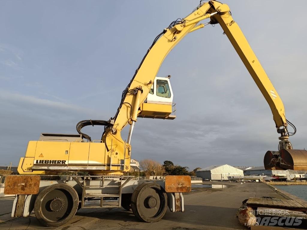 Liebherr A 954 B HD Paleta de manipulare