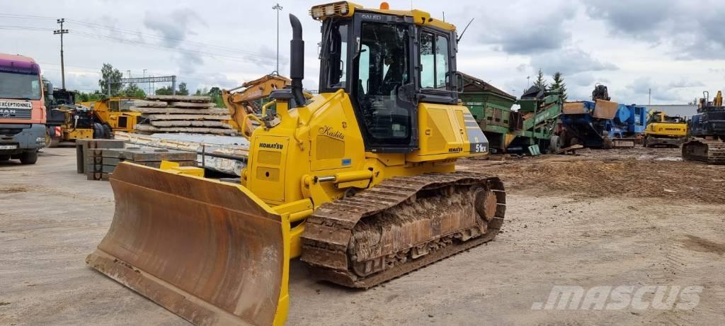 Komatsu D 51 EX-22 Buldozere pe senile