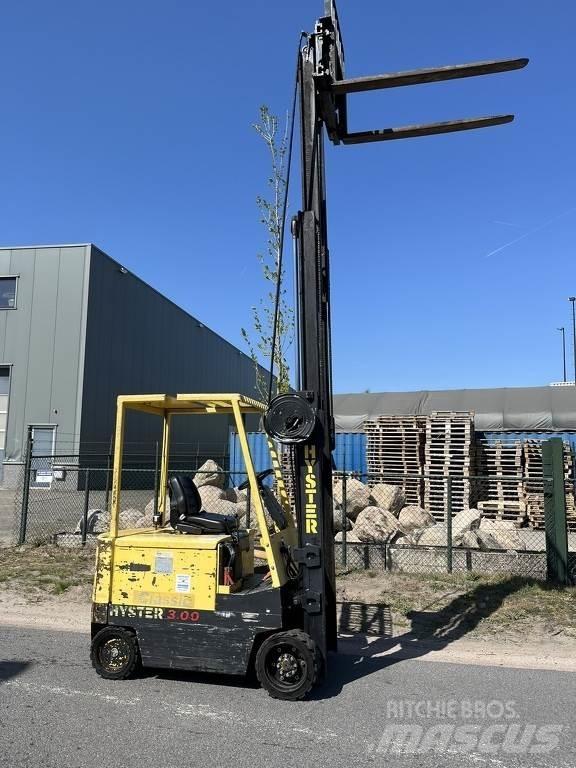 Hyster e3.00xl Stivuitor electric