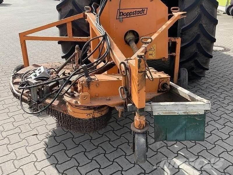 Doppstadt DRM 120 Alte echipamente pentru nutret