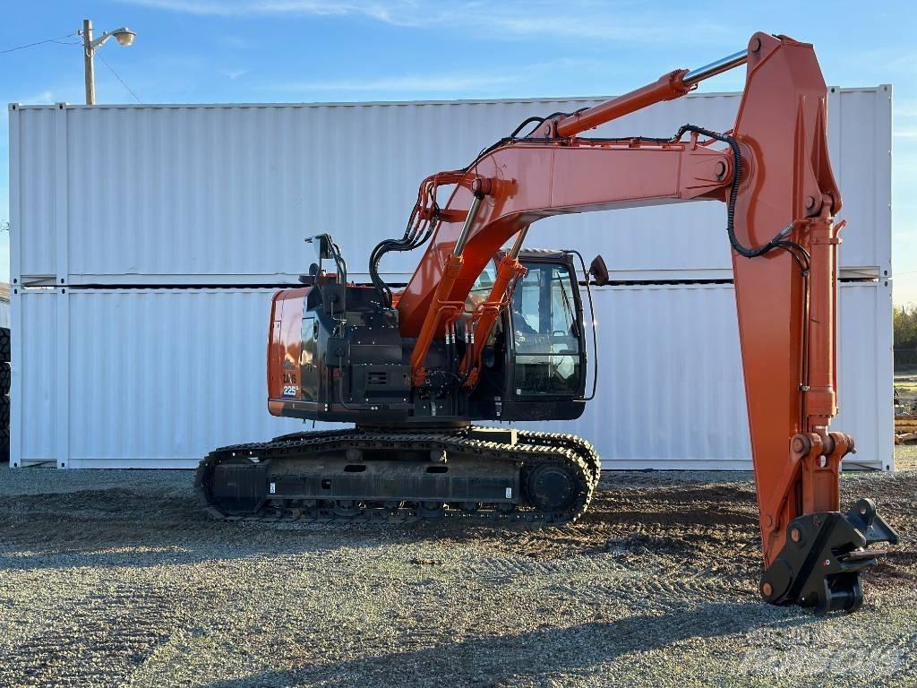 Hitachi ZX225US-6 Excavatoare pe șenile
