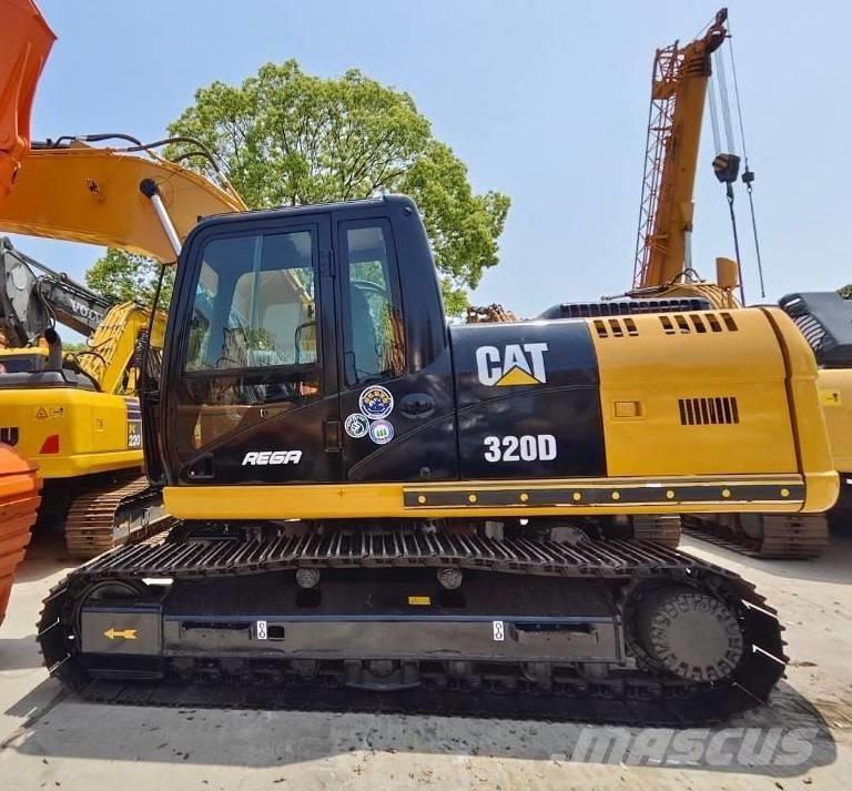 CAT 320 D Excavatoare pe șenile
