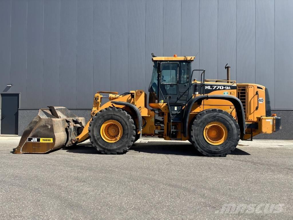 Hyundai HL 770-9 A Incarcator pe pneuri