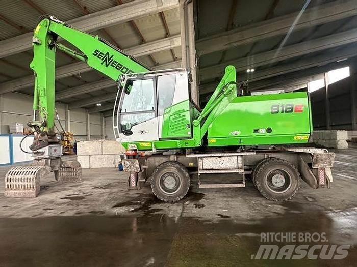 Sennebogen 818 E Excavatoare speciale