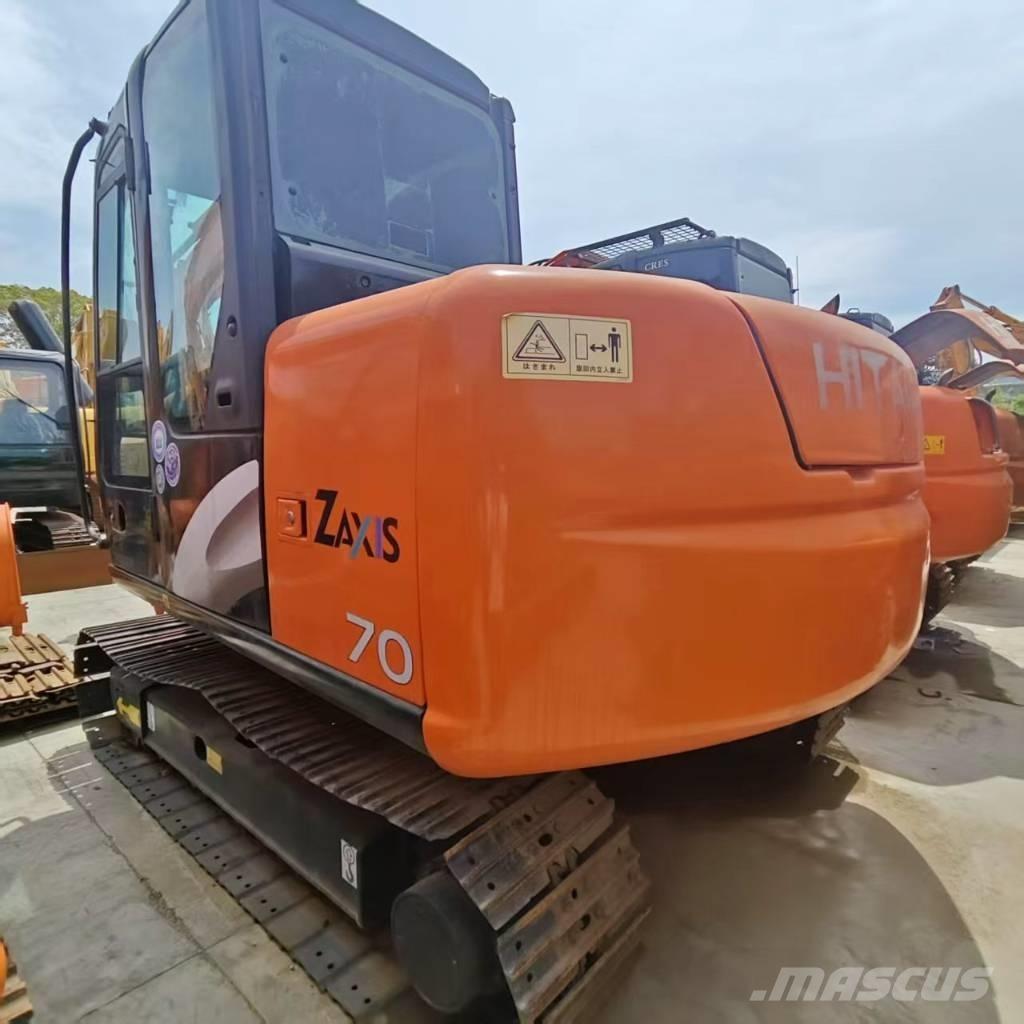 Hitachi ZX 70 Excavatoare 7t - 12t