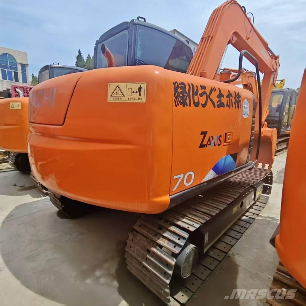 Hitachi ZX 70 Excavatoare 7t - 12t