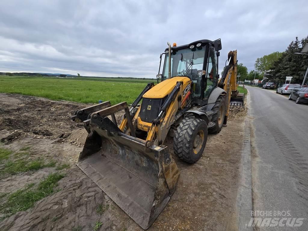JCB 3CX Buldoexcavatoare