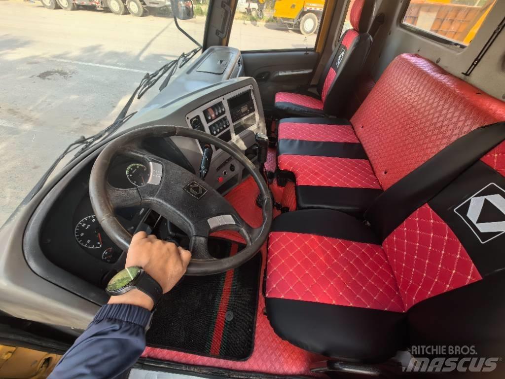 XCMG QY50KA Macara pentru orice teren