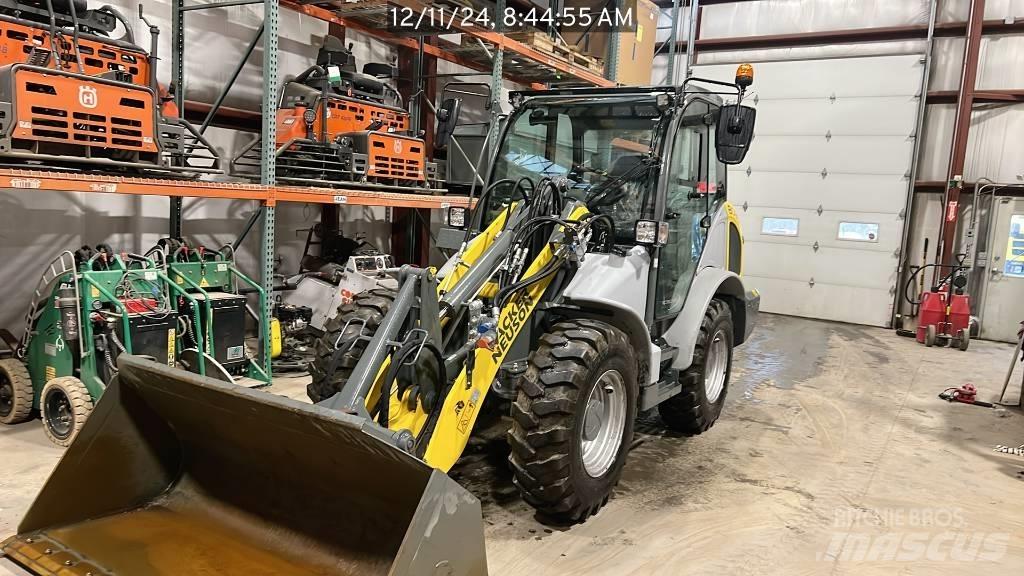 Wacker Neuson 8085 Incarcator pe pneuri