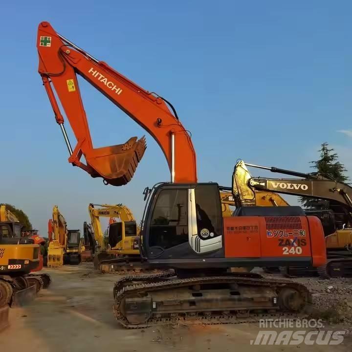 Hitachi ZX240 Excavatoare pe șenile
