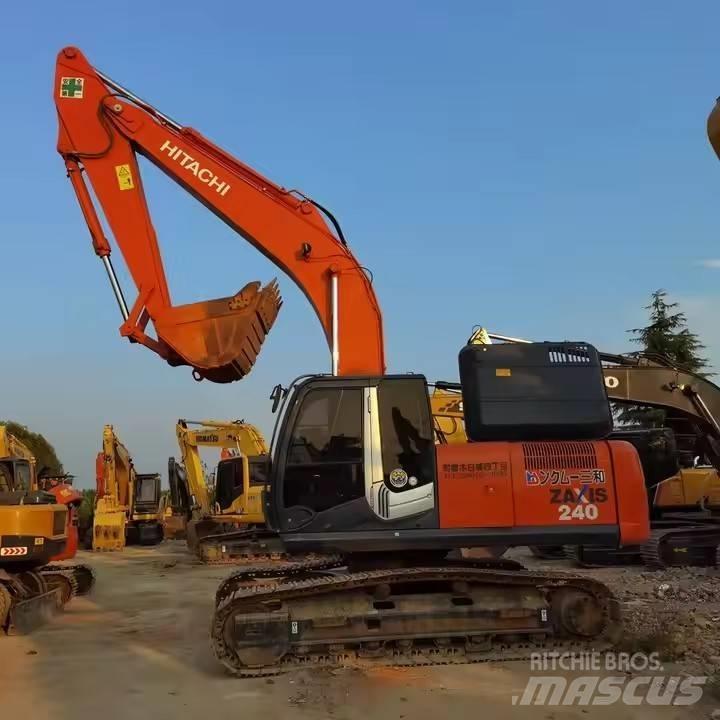 Hitachi ZX240 Excavatoare pe șenile
