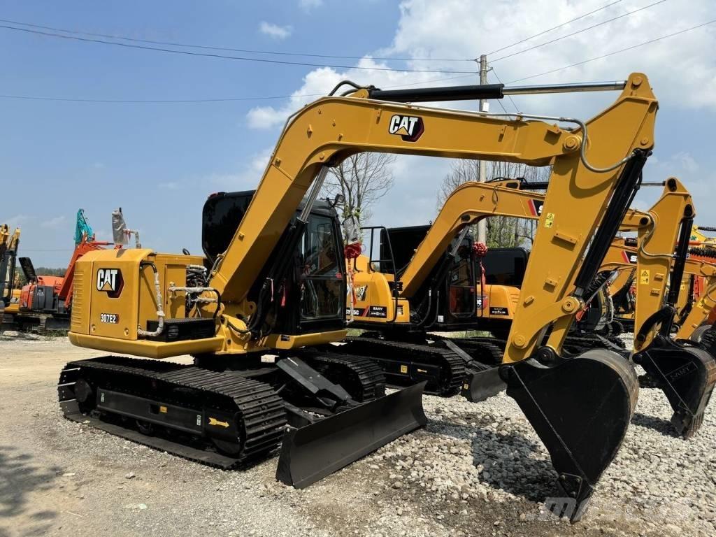 CAT 307 E2 Excavatoare pe șenile
