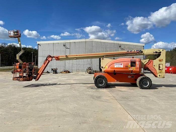 JLG 800AJ Nacele cu brat articulat
