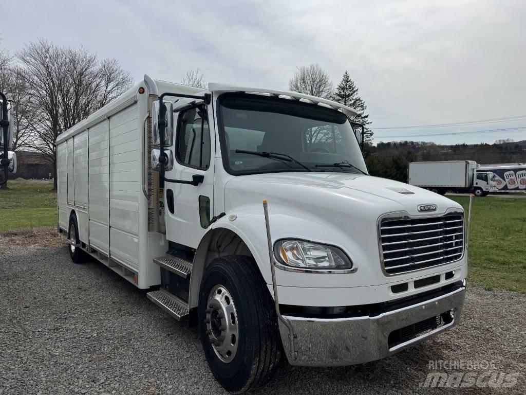 Freightliner M2 Camioane transport bauturi