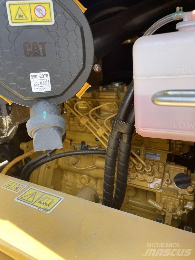 CAT 305.5 Excavatoare pe șenile
