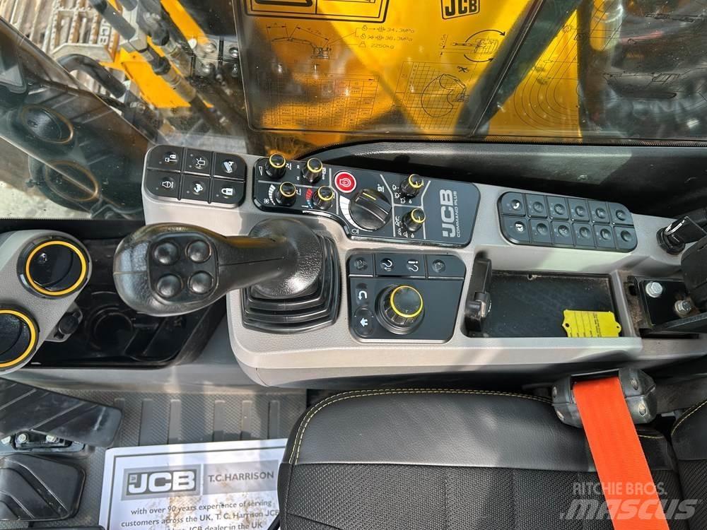 JCB 140X Excavatoare pe șenile

