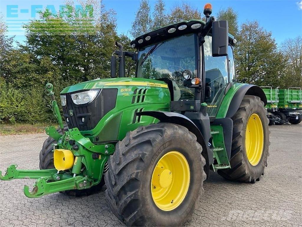 John Deere 6130 r Tractoare
