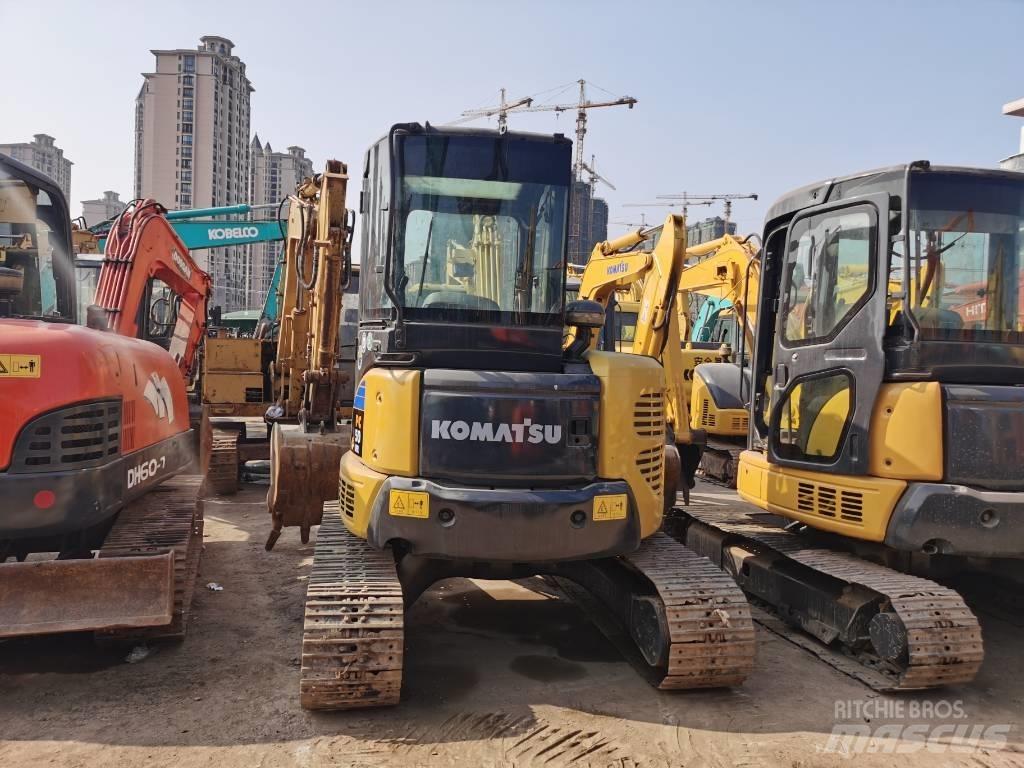 Komatsu PC50 Excavatoare pe șenile
