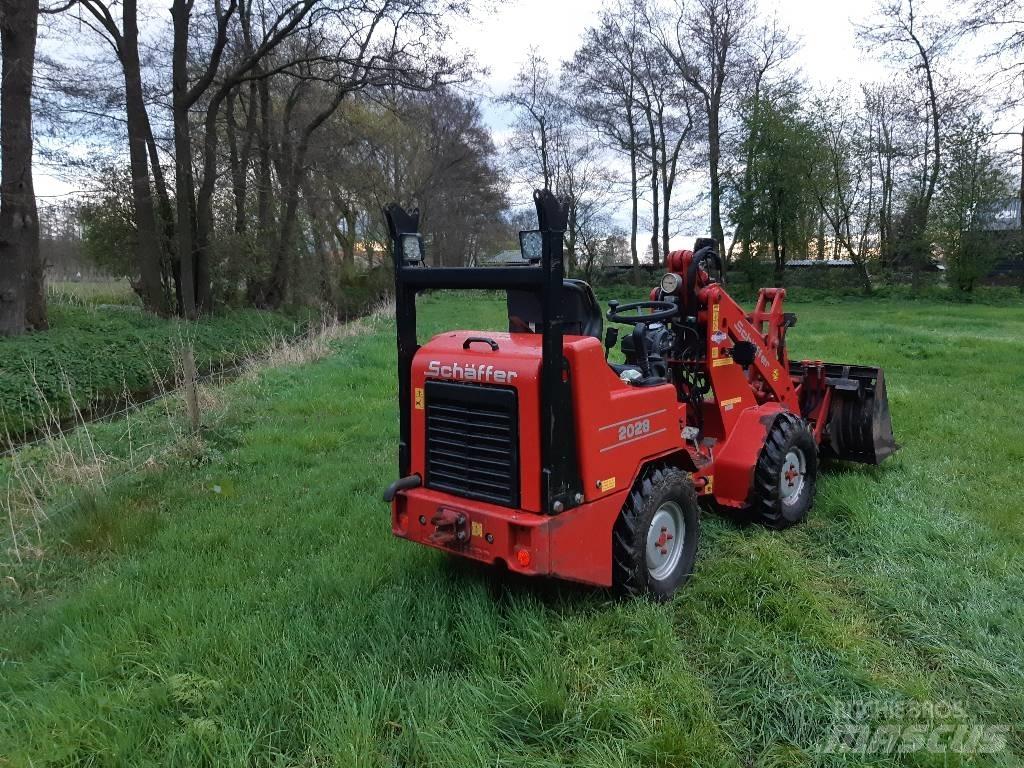 Schäffer 2028 Mini incarcatoare
