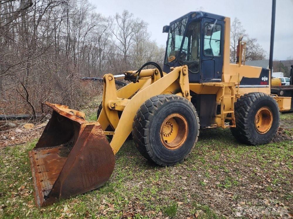 Komatsu WA 300-1 Incarcator pe pneuri