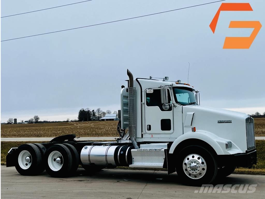 Kenworth T 800 Autotractoare