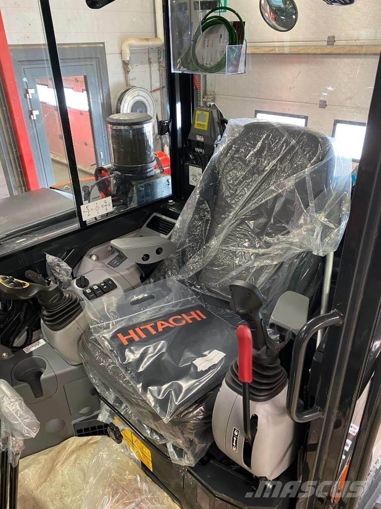 Hitachi ZX65USB-6 Mini excavatoare < 7t