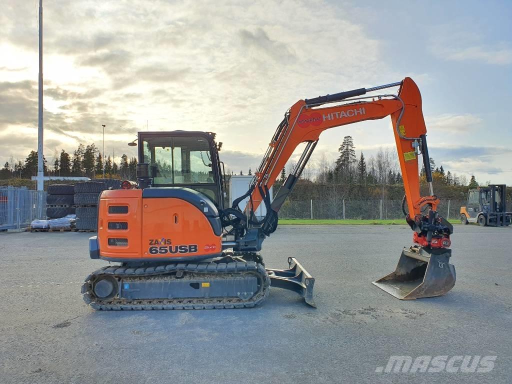 Hitachi ZX65USB-6 Mini excavatoare < 7t