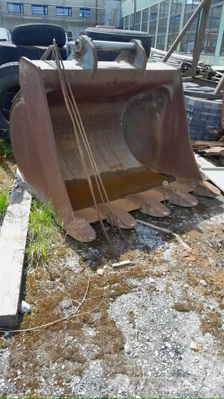 Liebherr R 934 Excavatoare pe șenile
