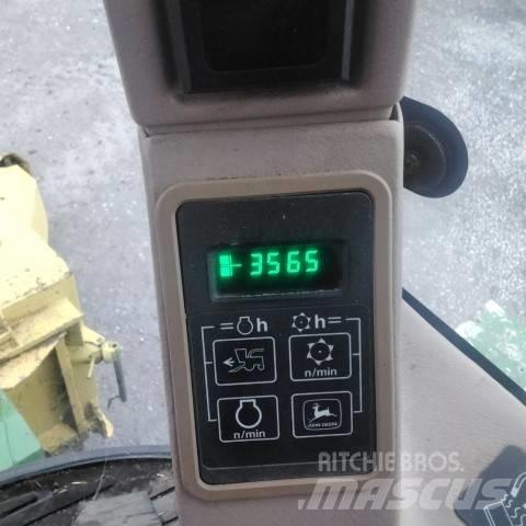 John Deere 6610 Forajere cu autopropulsare