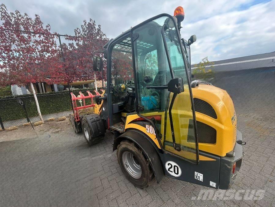 Mustang AL 506 Cab Incarcatoare multifunctionale