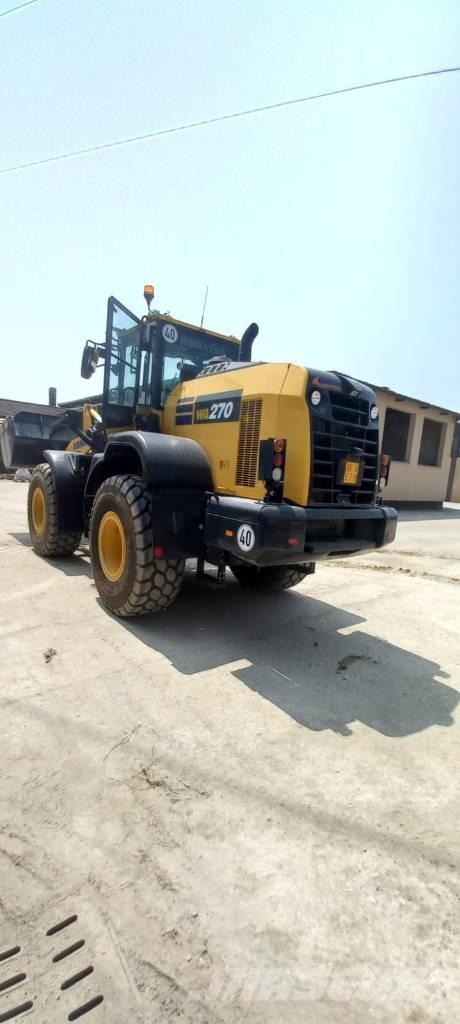 Komatsu WA270-8 Incarcator pe pneuri